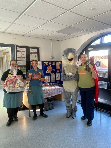 Group photo 2 - Edited.jpg