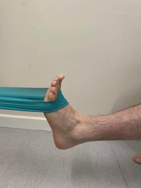GEH-5026-1-2025 Image 5 Ankle dorsiflexion.jpg