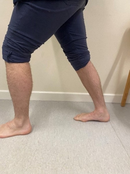 GEH-5026-1-2025 Image 1 Calf stretch.jpg