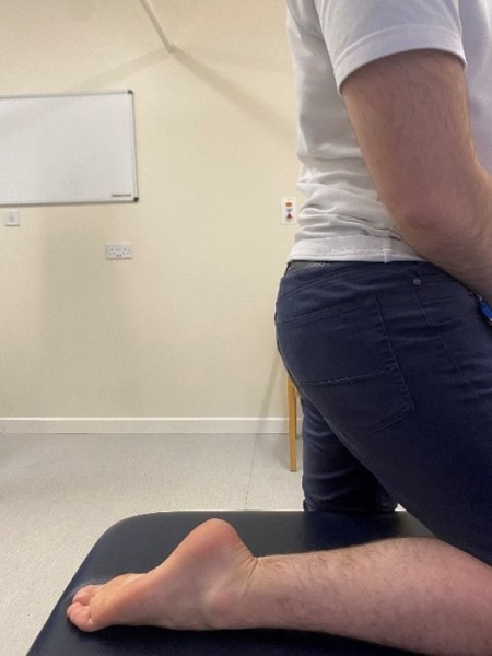 GEH-5026-1-2025 Image 2 Tibialis anterior stretch.jpg